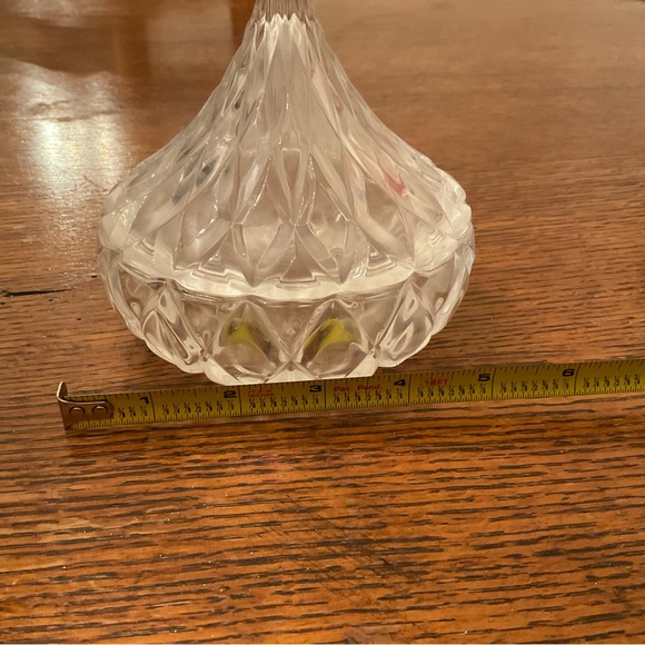 Hershey’s Crystal Kiss Covered Candy Dish new in box - Picture 6 of 8
